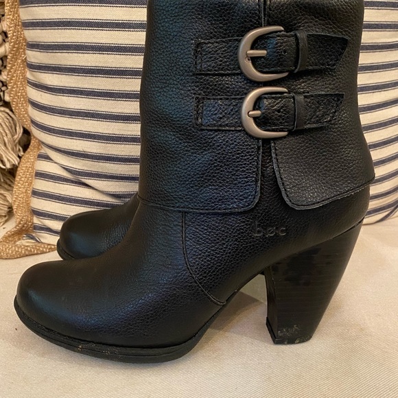 Goegeius B.O.C. Boots - Picture 2 of 10
